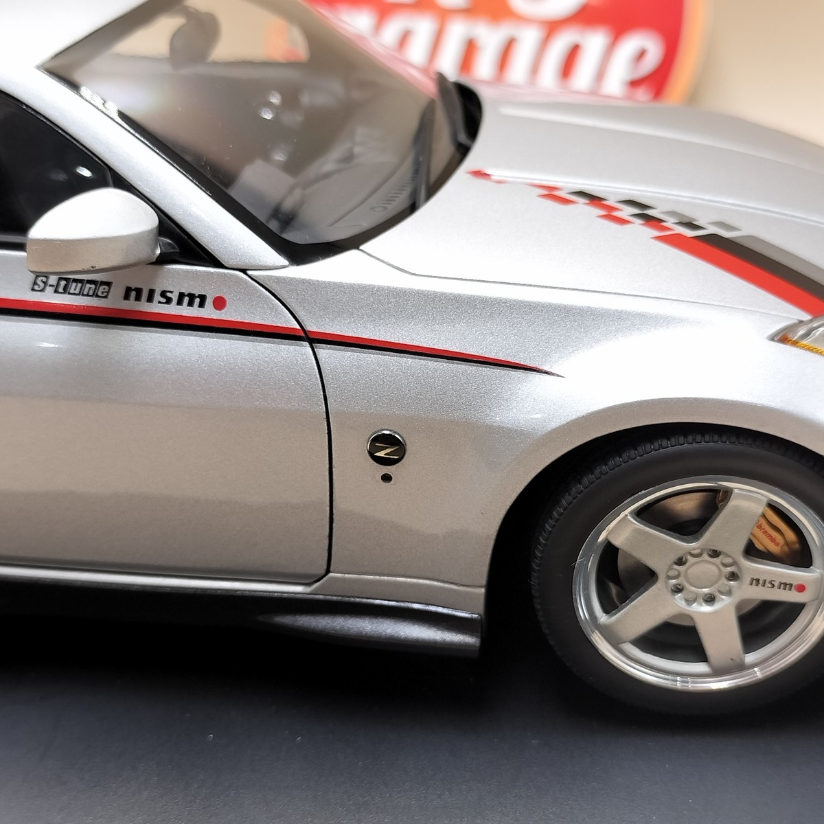 AUTOart 1/18 Nissan Fairlady Z Nismo S-tune Version 350Z 2002