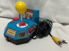 Jakks Namco Ms Pac Man 5-1 Plug and Play Preo...