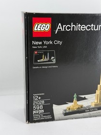 New in Box Sealed LEGO ARCHITECTURE: New York City (21028)