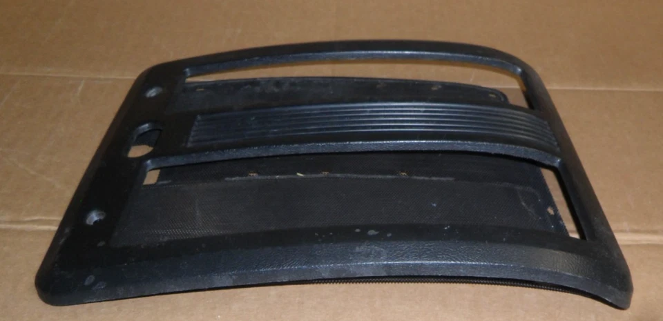 Ford Mustang GT LX 1990-1993 convertible LH cubierta de altavoz trasero del conductor 91 92 Foto 2 de 4