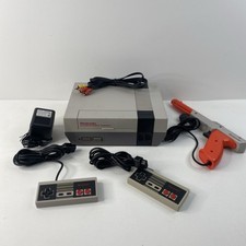 Original Nintendo Entertainment System NES 001 Console Bundle Tested