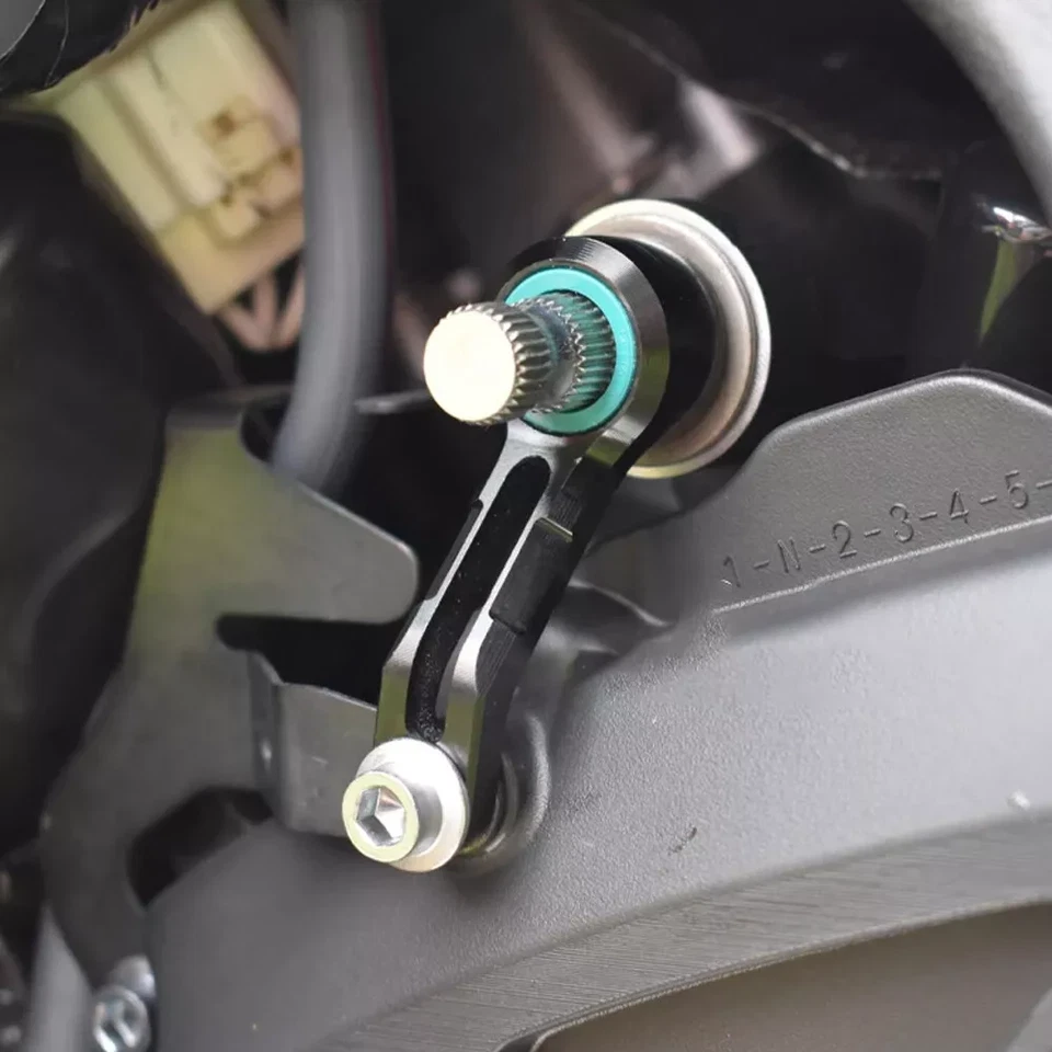 Gear Shift Stabilizer Support Bracket For YAMAHA YZF R1 R1S R1M FZ10 MT-10 Foto 3 de 4