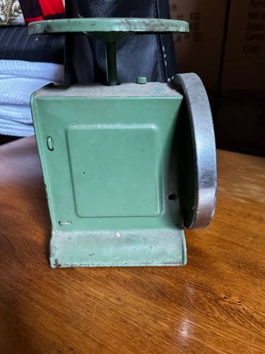 Nostalgic Green Antique Circa 1920 Way Rite 25lb Capacity Merchant/Kitchen Scale - Picture 3 of 7