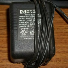 HP 0957-2110 AC Adapter 120VAC 50HZ 20W 12VDC 1.0A