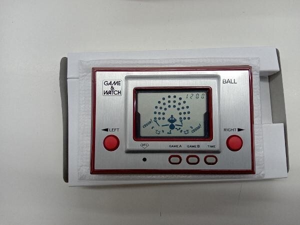 Nintendo Switch GAME WATCH RGW-001 s-l640.jpg