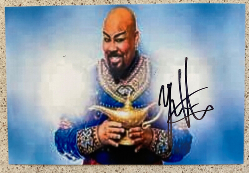 Foto firmada por Major Attaway 4x6 color El genio en el musical de Broadway Aladdin - Imagen 1 de 2