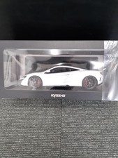 KYOSHO McLaren 675LT Model Car