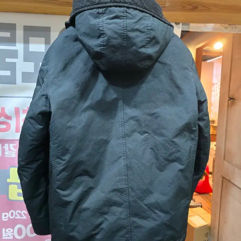 Stone Island David TC 21FW Padded Coat Lightly Used thumbnail 4