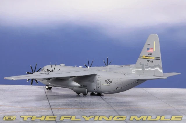 GeminiJets 1:200 C-130H Hercules USAF 120th AW, 186th AS MT ANG #96-7325 Foto 2 de 4