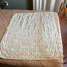 Vintage Crib Quilt Nursery Bedding, Multicolor/White/Green/Animals.
