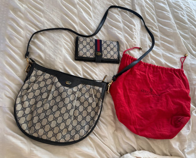 Vintage Gucci Accessory Collection Set Navy GG Supreme Crossbody & Wallet AS IS