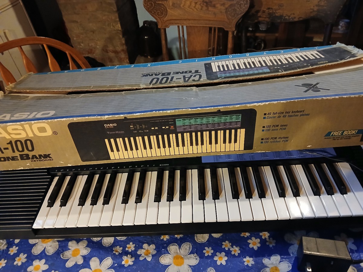 Casio CA-100 ToneBank 49 Key Keyboard Electronic Synthesizer