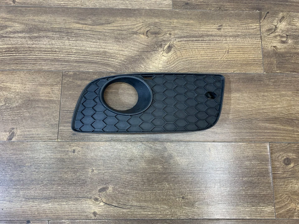 2006-2009 VW Golf Rabbit GTI передний бампер нижняя наружная решетка левая сторона *ПРИМЕЧАНИЕ* - Изображение 2 из 4