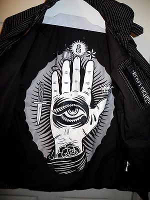 Veste Noire Homme REBEL 8 Graffiti Avec Capuche Intérieure - Taille M - Occasion Très Bon état
