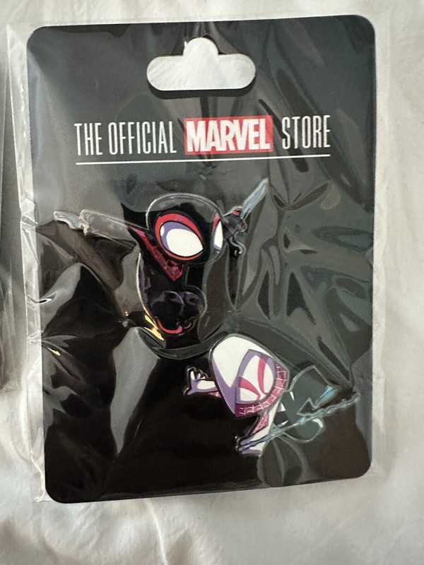 SDCC 2023 Exclusive Miles Morales/Gwen Stacy Skottie Young Pins Marvel Avengers