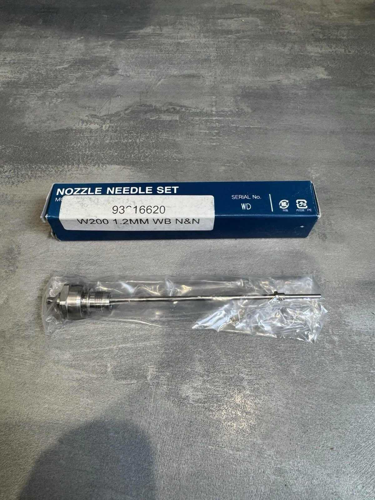 Anest Iwata W200 Nozzle Needle Set 1.2mm W-200WB-12 N&N Brand New In Box 3