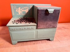 Vintage Empire Kids Play Stove Light Green Metal Toy Works USA 1950s