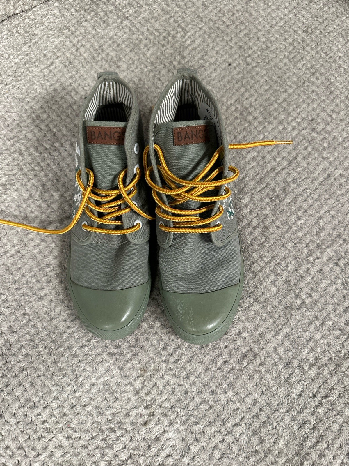 Bangs shoes - image 2