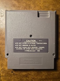 5 Nintendo NES Mega Man 2, Metal Gear, Super Mario Bros 3, Duck Hunt, Rad Racer