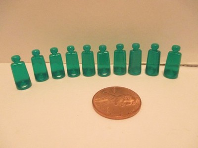 Playmobil accessories SET OF TEN IDENTICAL SMALL TRANSLUCENT GREEN BOTTLES