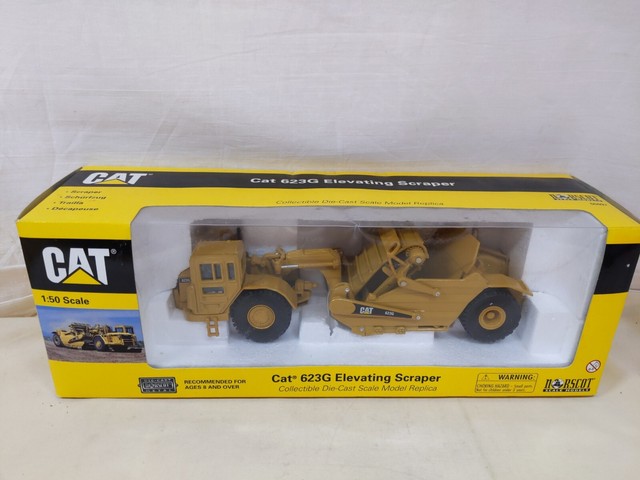 Scraper Caterpillar 623G Norscot 1:50 - 20 anos! Loja on-line de Scraper Caterpillar 623G Norscot 1:50 - 20 anos! Loja on-line de
