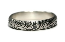 925 Sterling Silver Flower Vine Pattern Band