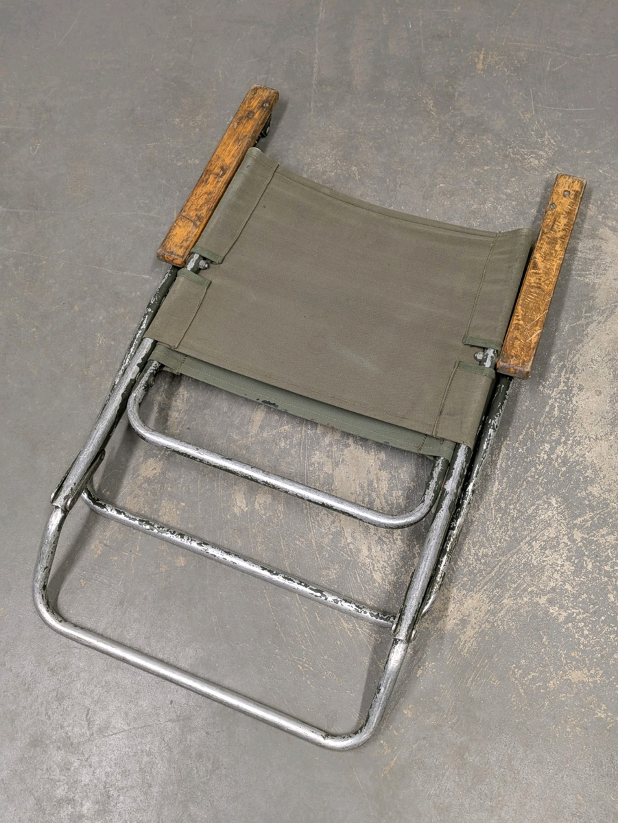 British Army - Military - Vintage Folding Aluminium Canvas Chair