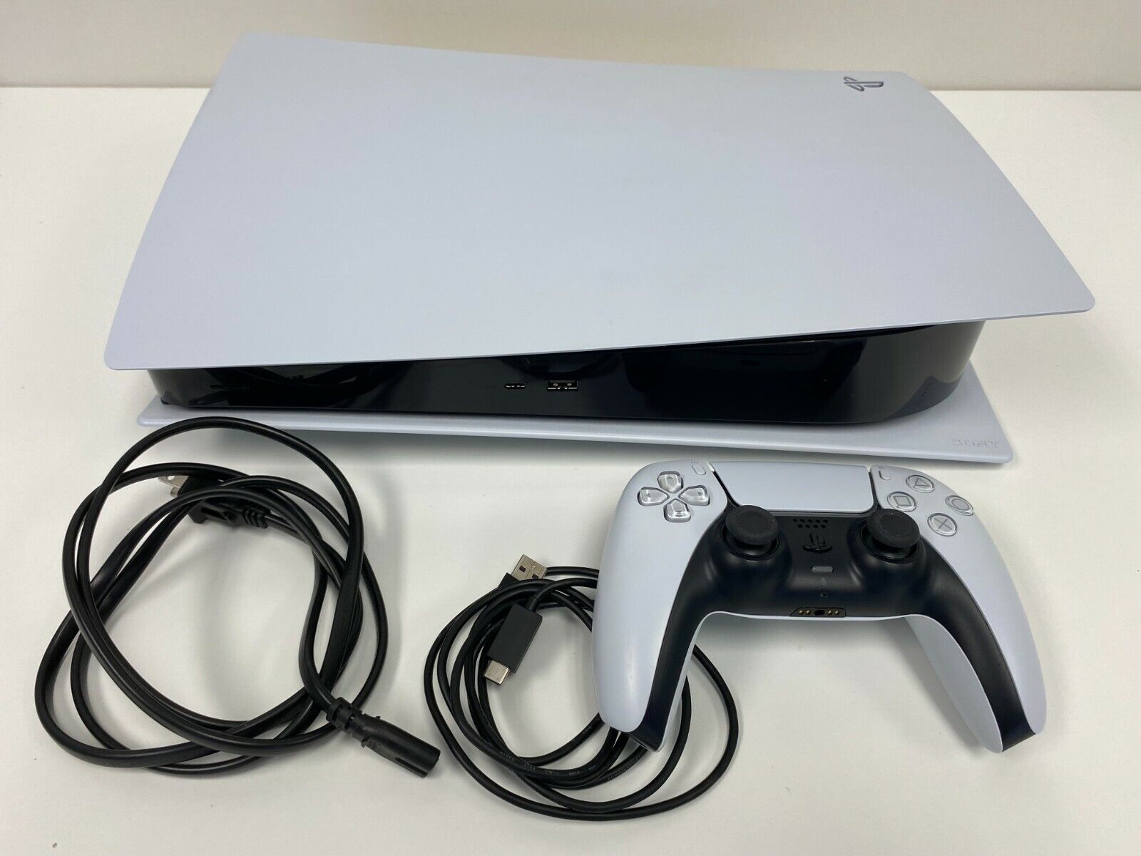 Sony PS5 Digital Edition Console - White- NO SIGNAL 711719541035