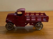 Vintage Cast Iron Hubley Farm Stake Truck AC Williams Arcade ax-29