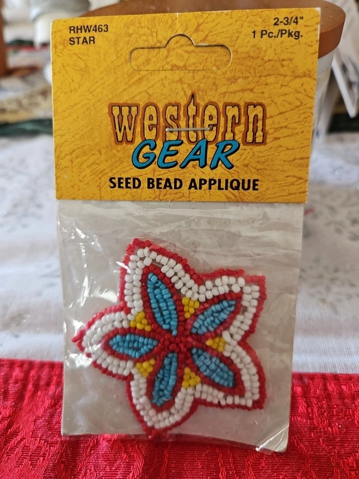 Lote de 39 no total inclui 18 contas/narheads/pinos de aderência Western Gear e 21 conchos - Imagem 3 de 4