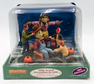 2010 Lemax Building a Scarecrow Table Accent Decoration Village Collection NIB