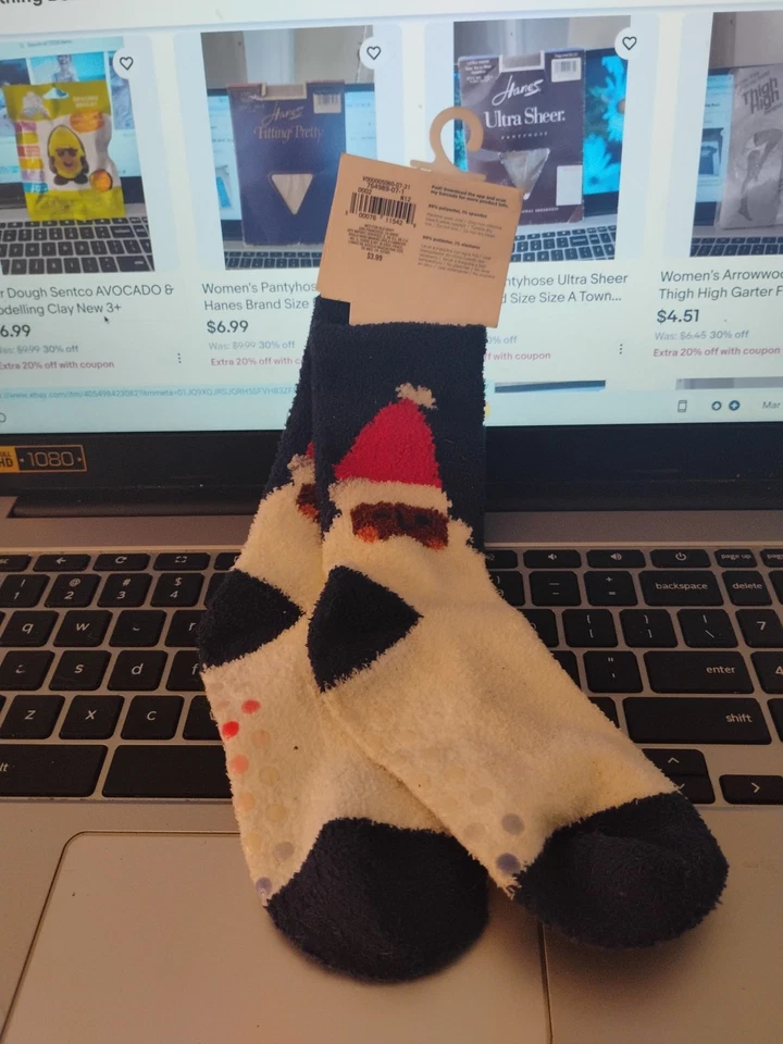 Meias de lã Old Navy unissex bebê 1 par aconchegantes macias aderentes Papai Noel escuro 12 meses-3T - Imagem 3 de 3