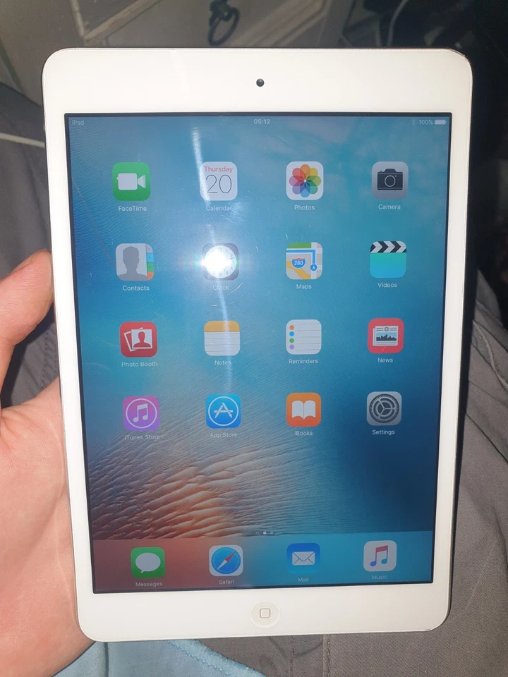iPad Mini 2. Generation Silber WiFi Only, iOS 9.3.2 OVP 🔥 - Bild 1 von 4
