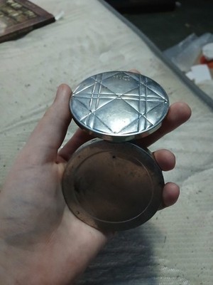 dior mirror with foundation.