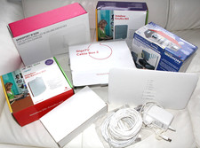 Konvolut  Telekom Speedport/Vodafone Easybox - ELCOM - MEDION/MARMITEK + Zubehör