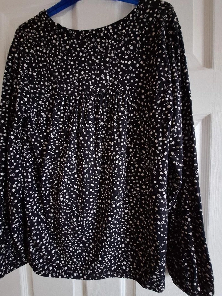 Joules Loretta Navy Stars Top - UK Size 12 - BNWT - Image 2 of 4