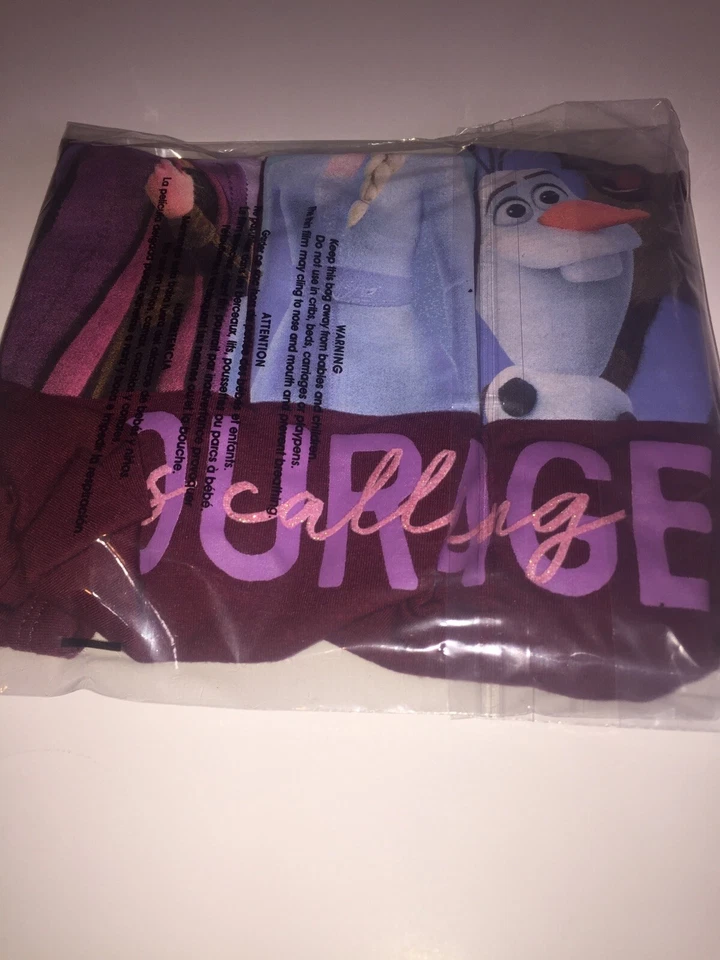 Camiseta gráfica Frozen "Courage Is Calling" de Disney talla grande para niñas $20 Foto 4 de 4