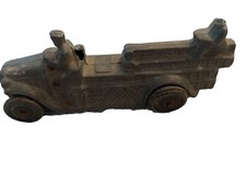 4 1/2  VINTAGE 1930's POT METAL FIRE ENGINE TRUCK