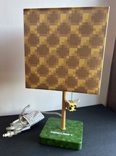 Minecraft Honeycomb Bee Nest 3D Desk Table Lamp Paladone Mojang Light