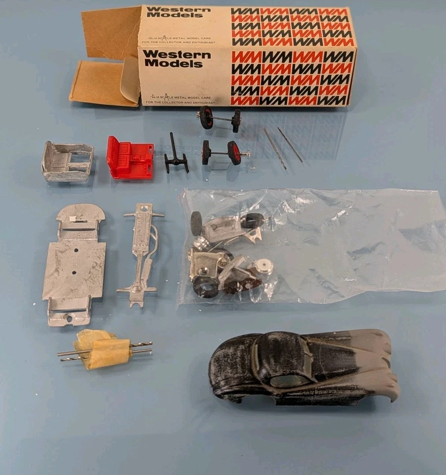 New Western Models WMS 3 1951 Jaguar XK120 Fixed Head Coupe 1/43 Scale Metal Kit - Image 2 of 4