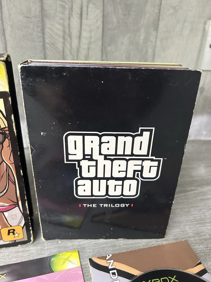 Grand Theft Auto Trilogy Xbox Original With Manuals & Poster - Image 3 of 4