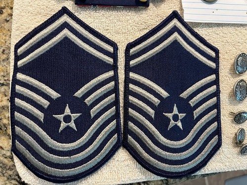 U.S. Air Force USAF Ribbon Bar with 17 Ribbons-60s 70s 80s-Wings-Chief Stripes - Picture 5 of 7