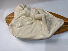 Pinup Girl Iridescent Ceramic Off-White Ashtray Trinket Tray Key Holder Vintage