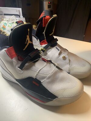 Nike Air Jordan XXXIII 33 Future of Flight White Gold AQ8830  display picture 1