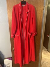 Pierre Cardin Paris New York Red White Size Medium Robe Vintage New Missing Belt