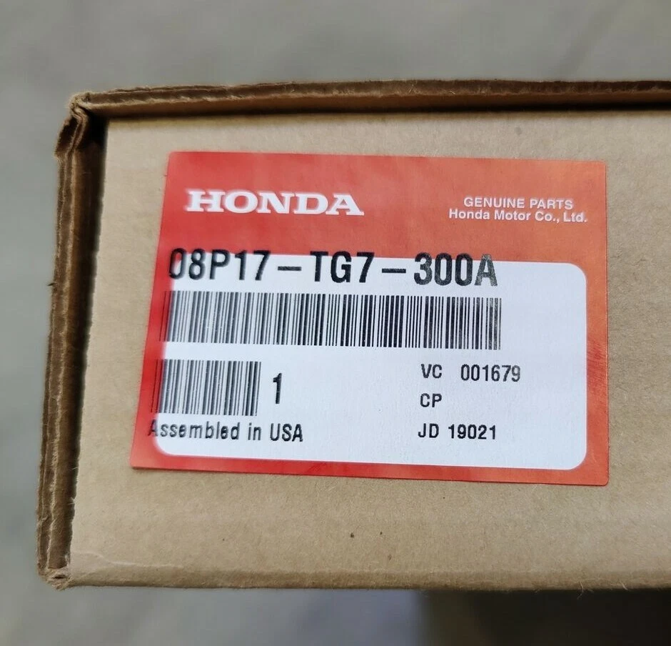 Genuine OEM Honda 08P17-TG7-300A All Season High Wall Floor Mats 2016-2022 Pilot - Image 3 of 3