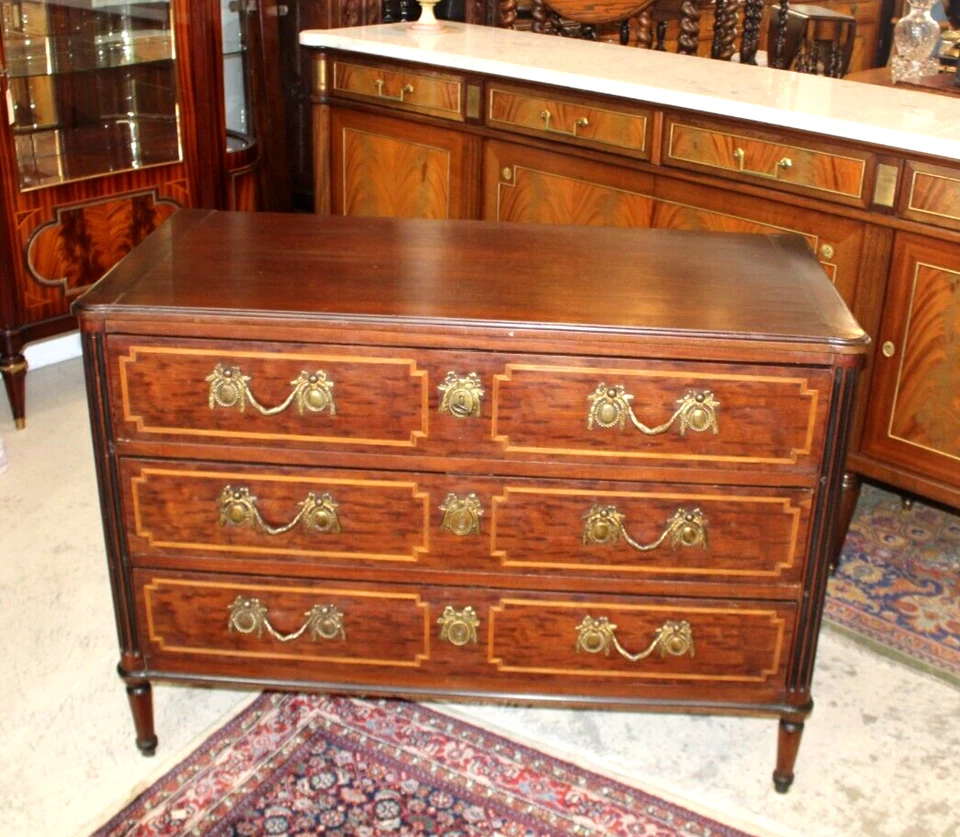 Cajonera francesa antigua Luis XVI caoba | Aparador aparador con 3 cajones Foto 2 de 4