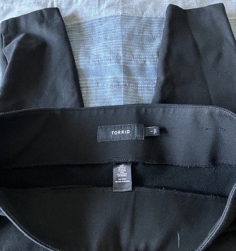 Leggings cortos negros tórridos talla 1 cintura elástica pantalones deportivos de salón - Imagen 2 de 4