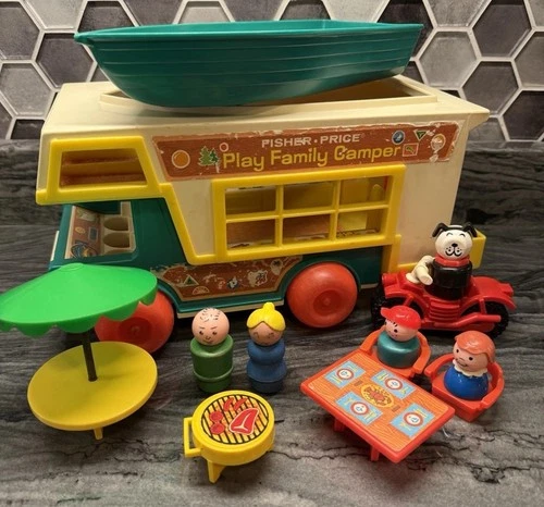 1972 Vtg Fisher-Price Little People 994 Family Camper Boat,Toys Playset