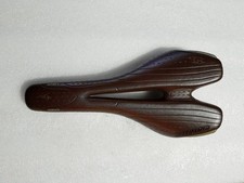 Sella PHENOM SPECIALIZZATA MARRONE 275 x 130